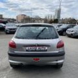 Автомобиль с номером JНР9400, МО / Погранвойска