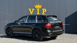 Автомобиль с номером VІР, МО / Погранвойска