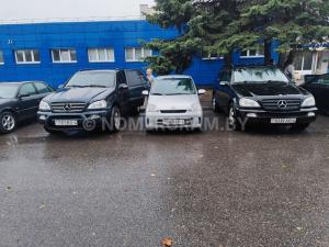 Автомобиль с номером 9869ЕР4, Гродненская обл.