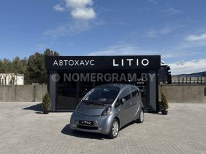 Автомобиль с номером LІТ10, МО / Погранвойска
