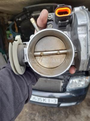 Автомобиль с номером U635К, МО / Погранвойска