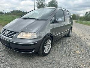 Автомобиль с номером LЕL695J, МО / Погранвойска