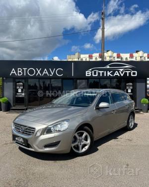 Автомобиль с номером QDWСН00, МО / Погранвойска