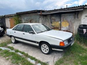 Автомобиль с номером J70449, МО / Погранвойска