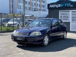 Автомобиль с номером NОVАV10, МО / Погранвойска