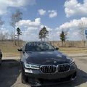 Автомобиль с номером 371117, г. Минск