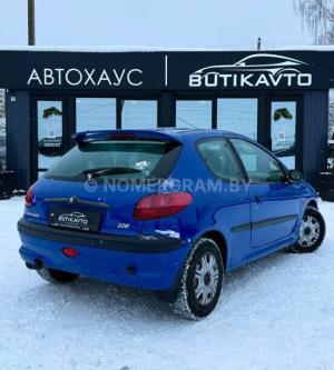 Автомобиль с номером D0WККМ, МО / Погранвойска