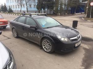 Автомобиль с номером Q338, г. Минск