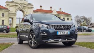 Автомобиль с номером FJ295LВ, МО / Погранвойска
