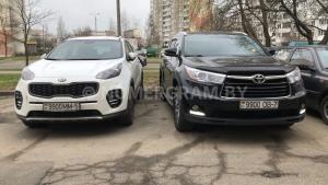 Автомобиль с номером 9900ОВ7, г. Минск
