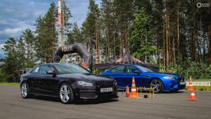 Автомобиль с номером 9998НХ7, г. Минск