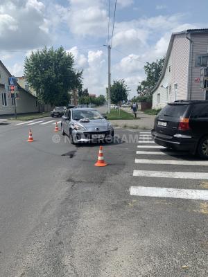 Автомобиль с номером 9887ІС1, Брестская обл.