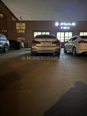 Автомобиль с номером Y065СТ, МО / Погранвойска