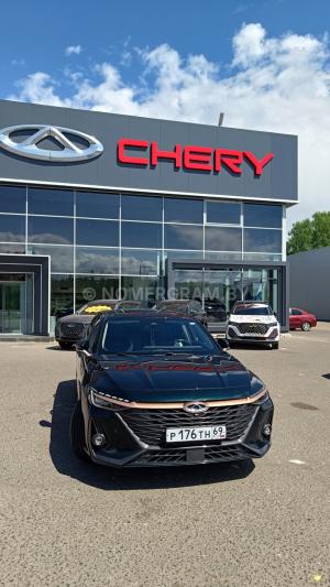 Автомобиль с номером V142ТРL, МО / Погранвойска