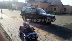 Автомобиль с номером 11111СЕ, МО / Погранвойска