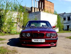 Автомобиль с номером 9996КХ7, г. Минск