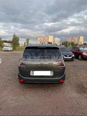 Автомобиль с номером 9884ІР3, Гомельская обл.