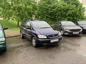 Автомобиль с номером 9846ХР7, г. Минск