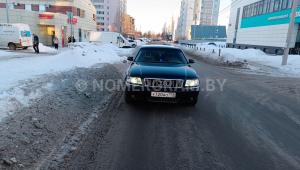 Автомобиль с номером Y720А, МО / Погранвойска