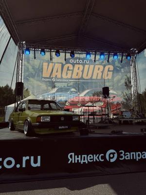 Автомобиль с номером QUЕОТU, МО / Погранвойска