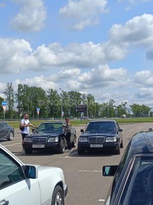 Автомобиль с номером Y896YХ57, г. Минск
