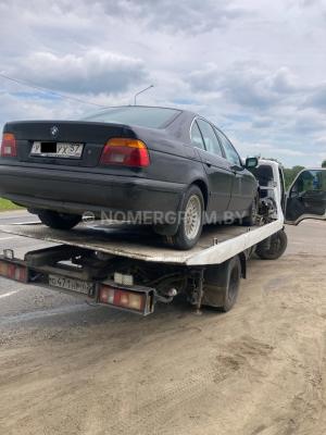 Автомобиль с номером YХХ57, г. Минск