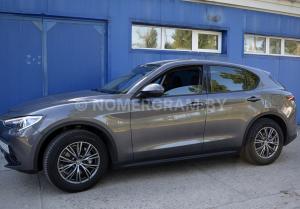Автомобиль с номером LЕ490JN, МО / Погранвойска